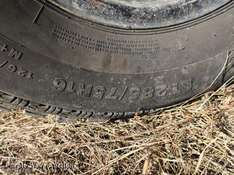 image for item DB8959 Ford 6610 tractor