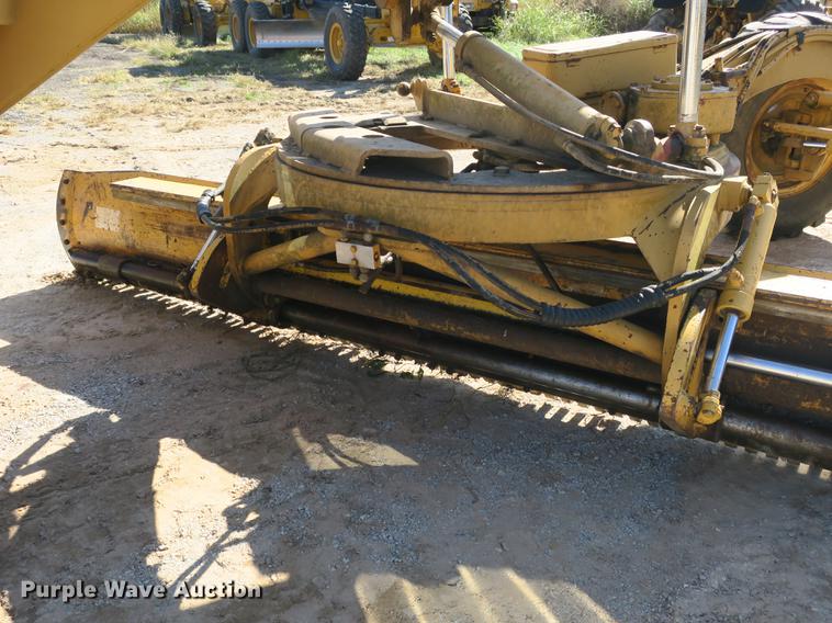 image for item DB8960 1987 Dresser A500E motor grader