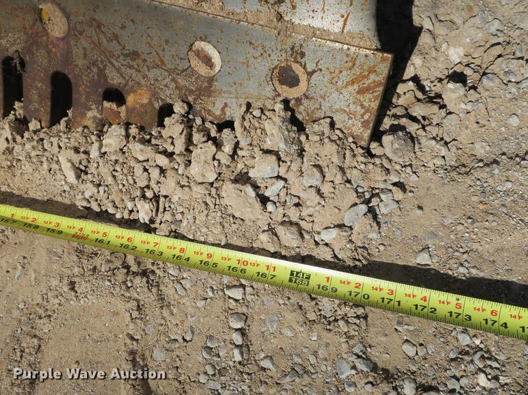 image for item DB8960 1987 Dresser A500E motor grader