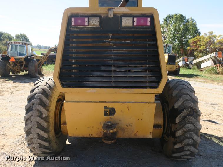 image for item DB8960 1987 Dresser A500E motor grader