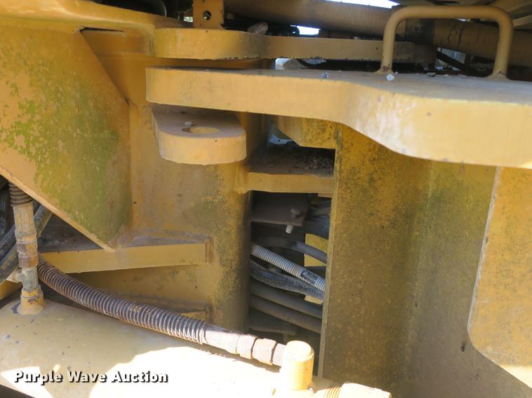 image for item DB8960 1987 Dresser A500E motor grader