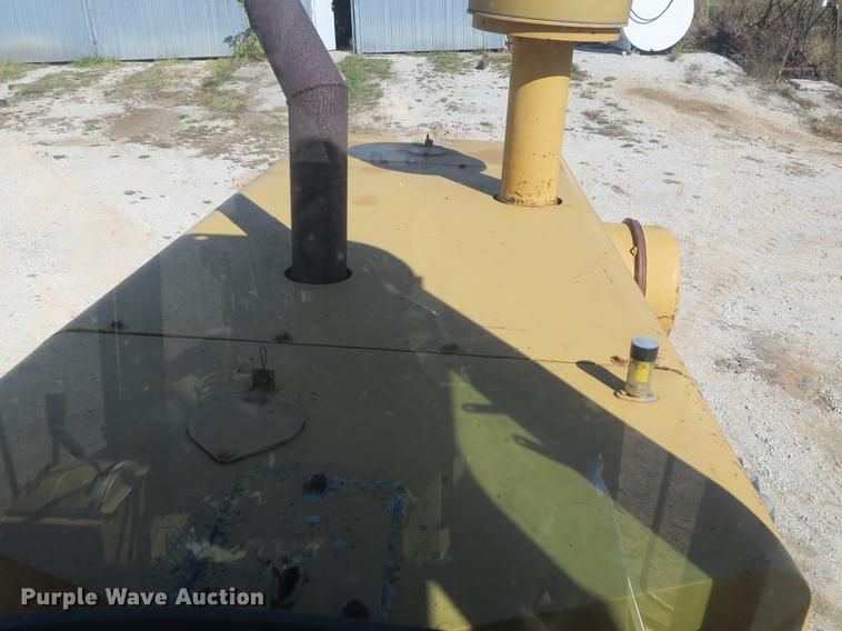 image for item DB8960 1987 Dresser A500E motor grader