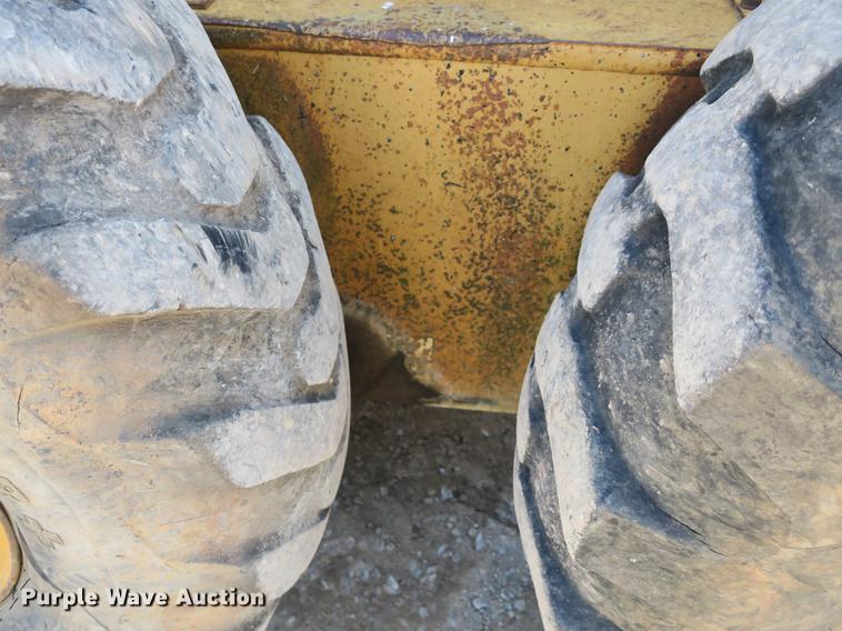 image for item DB8960 1987 Dresser A500E motor grader