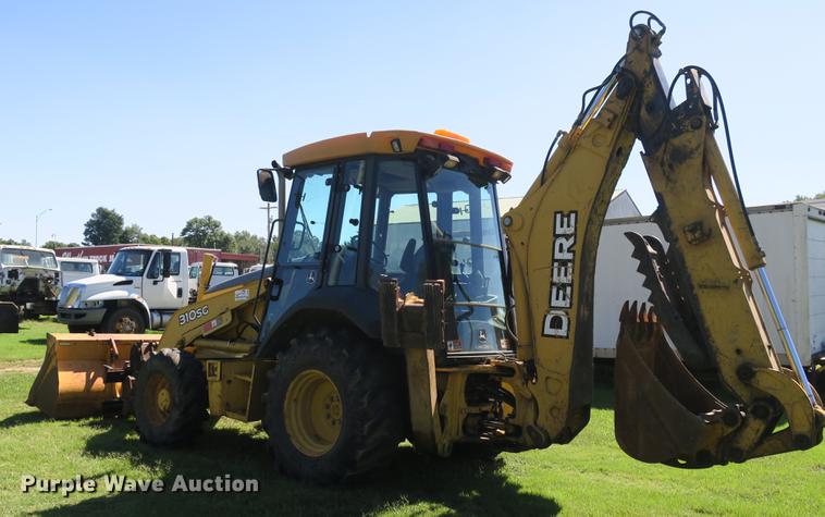 image for item DB8979 2005 John Deere 310SG backhoe