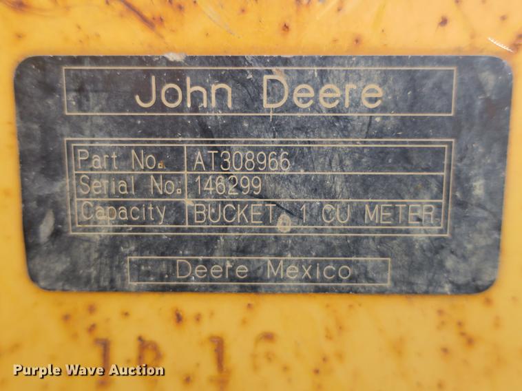 image for item DB8979 2005 John Deere 310SG backhoe