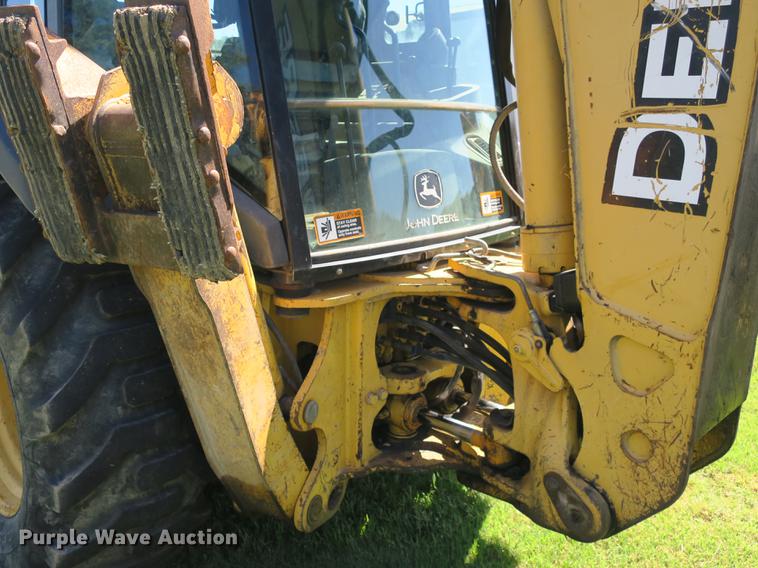 image for item DB8979 2005 John Deere 310SG backhoe