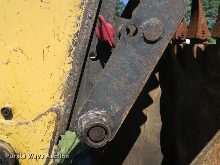 image for item DB8979 2005 John Deere 310SG backhoe