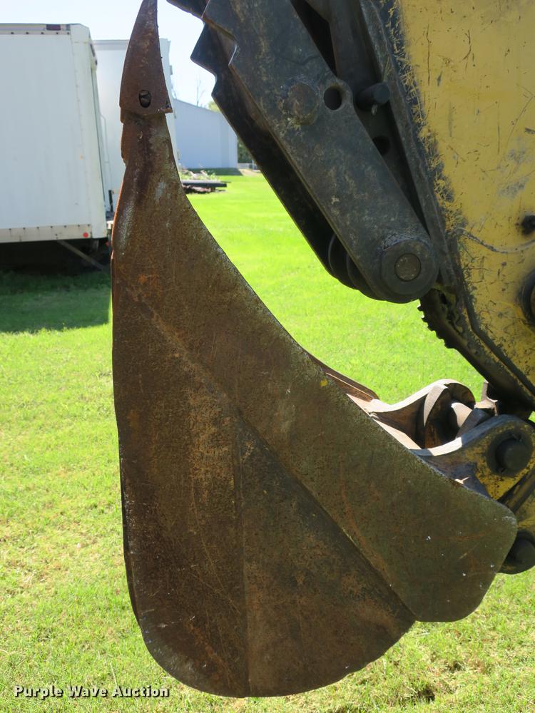 image for item DB8979 2005 John Deere 310SG backhoe