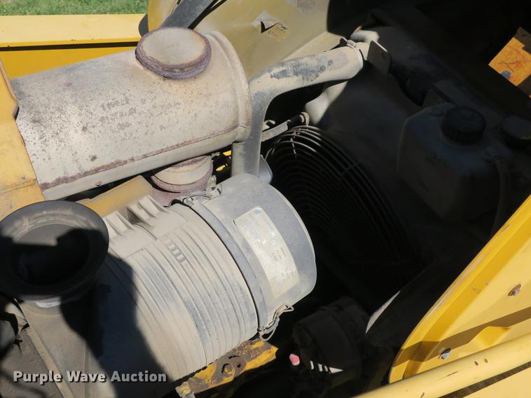 image for item DB8979 2005 John Deere 310SG backhoe