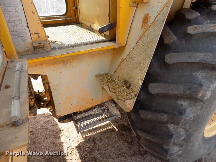 image for item DB9039 Bomag BW210PD single drum roller