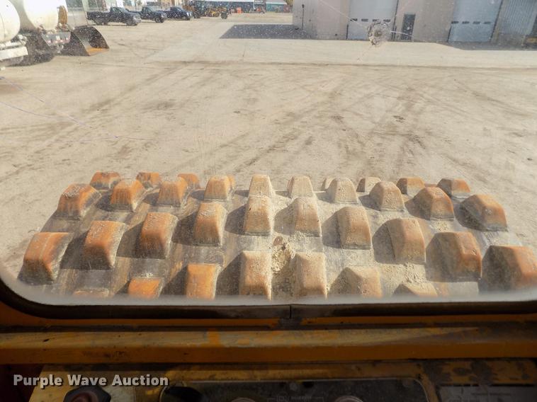 image for item DB9039 Bomag BW210PD single drum roller