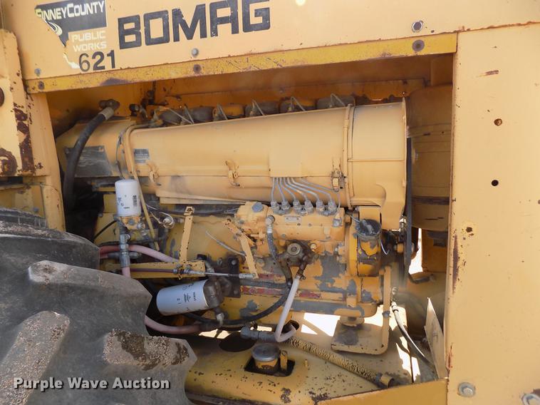 image for item DB9039 Bomag BW210PD single drum roller