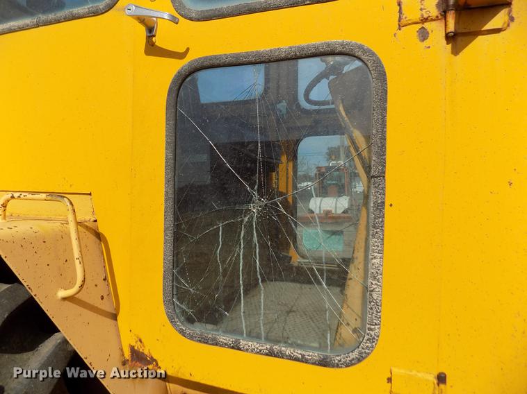 image for item DB9039 Bomag BW210PD single drum roller