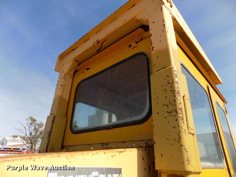 image for item DB9039 Bomag BW210PD single drum roller