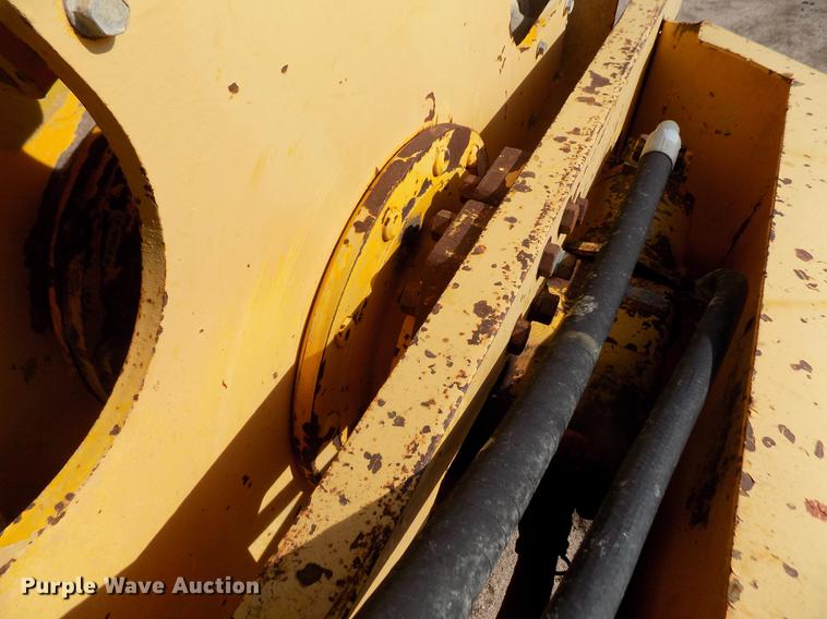 image for item DB9039 Bomag BW210PD single drum roller