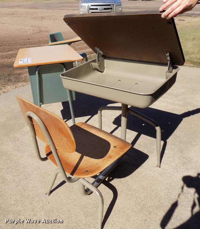 image for item DB9063 (62) desks