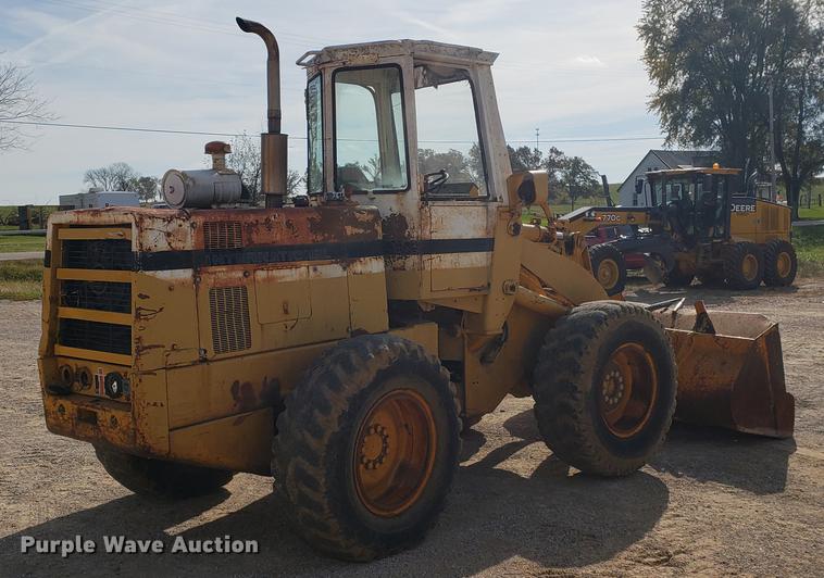image for item DB9377 1978 International 515 wheel loader