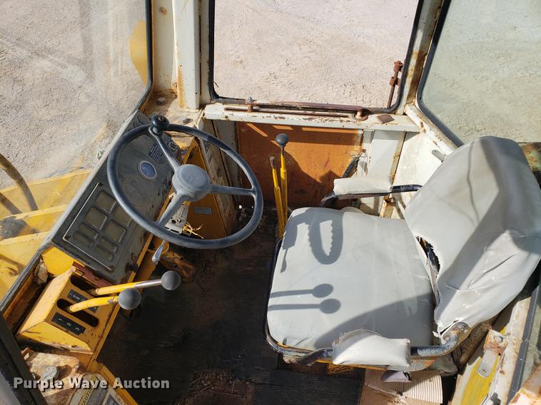 image for item DB9377 1978 International 515 wheel loader