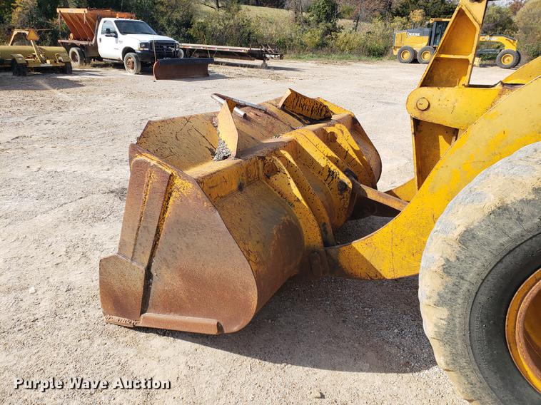 image for item DB9377 1978 International 515 wheel loader
