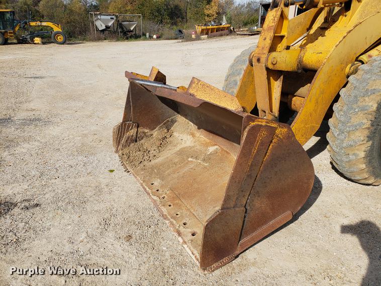 image for item DB9377 1978 International 515 wheel loader