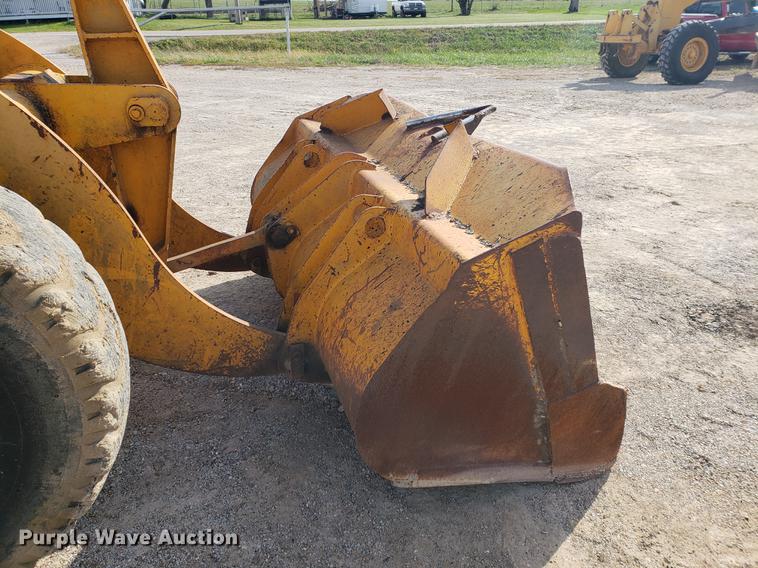 image for item DB9377 1978 International 515 wheel loader