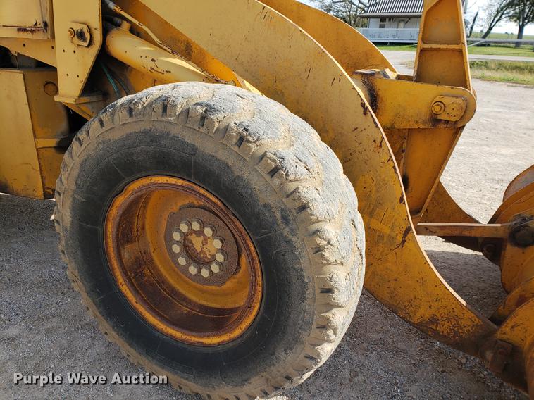 image for item DB9377 1978 International 515 wheel loader