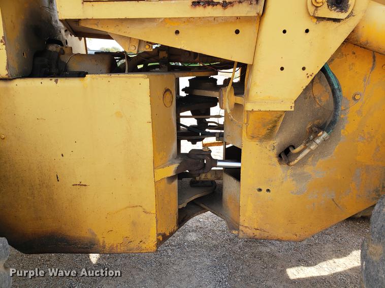 image for item DB9377 1978 International 515 wheel loader