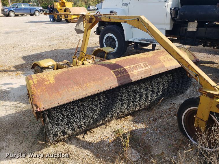 image for item DB9379 Sweepster TD96 broom