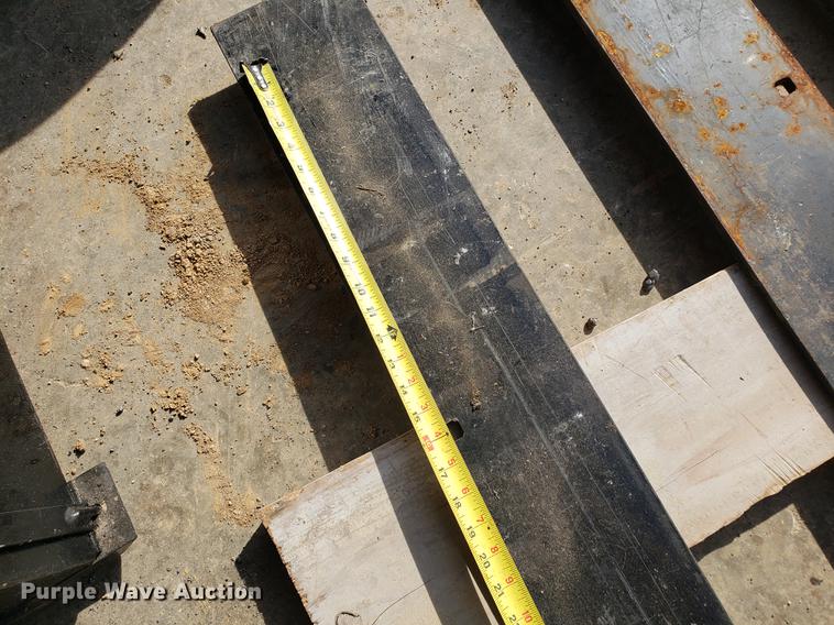 image for item DB9382 Cutting edges