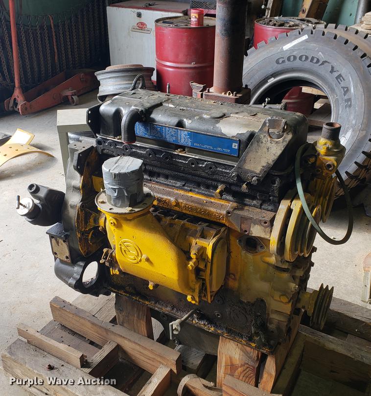 image for item DB9383 (2) Detroit Diesel 6V53 engine blocks