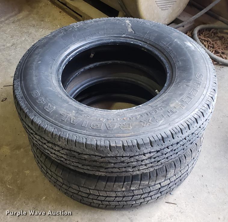 image for item DB9384 (6) tires