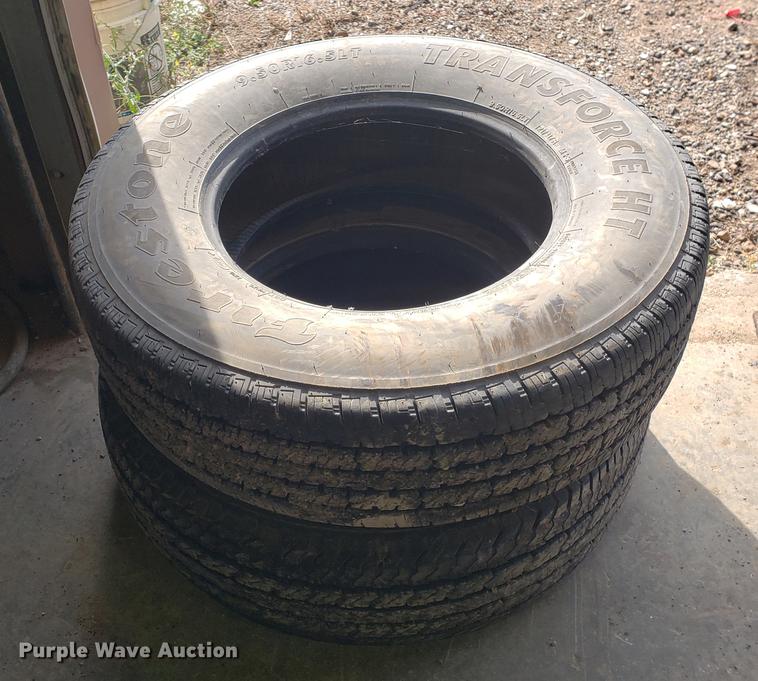 image for item DB9384 (6) tires