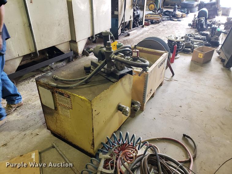 image for item DB9385 Tools