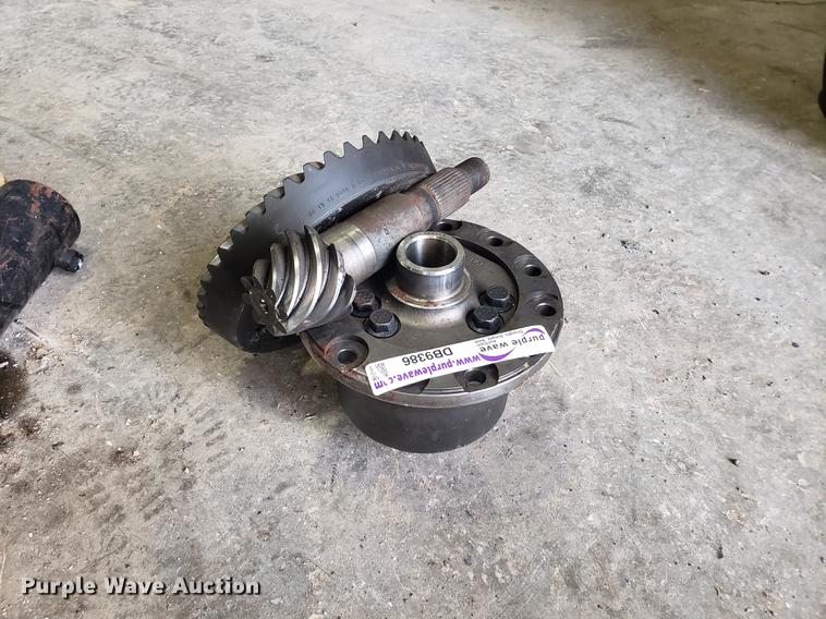 image for item DB9386 Detroit Diesel locker and rig gear