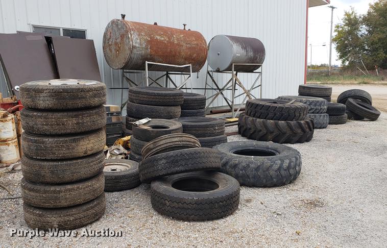 image for item DB9388 Tires and wheels