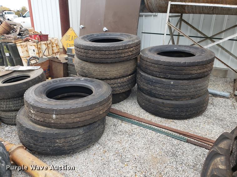 image for item DB9388 Tires and wheels