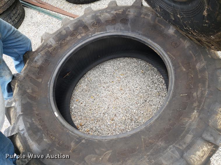 image for item DB9388 Tires and wheels