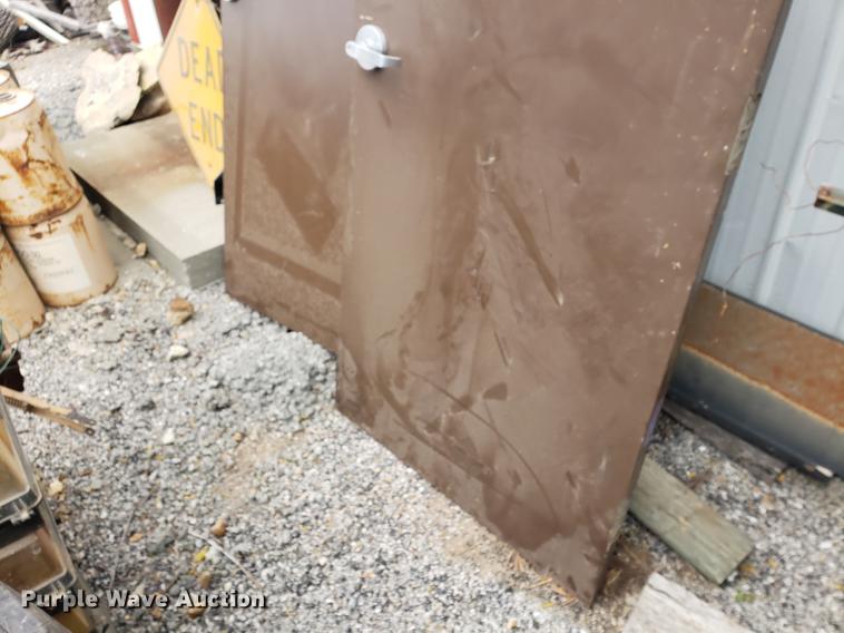 image for item DB9391 (2) steel doors