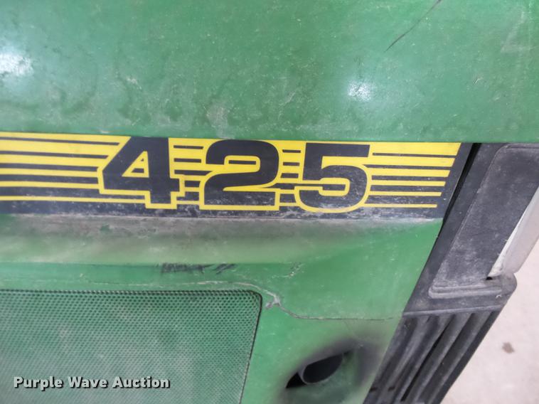 image for item DD2433 1998 John Deere 425 lawn mower