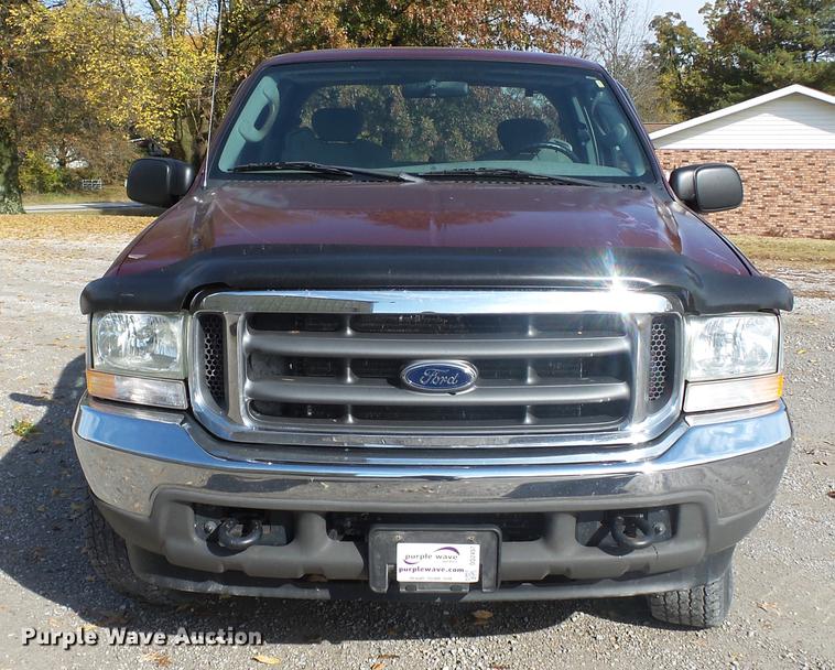 image for item DD2457 2004 Ford F250 Super Duty SuperCab pickup truck