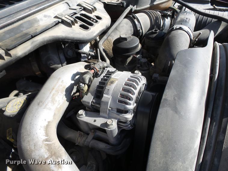 image for item DD2457 2004 Ford F250 Super Duty SuperCab pickup truck