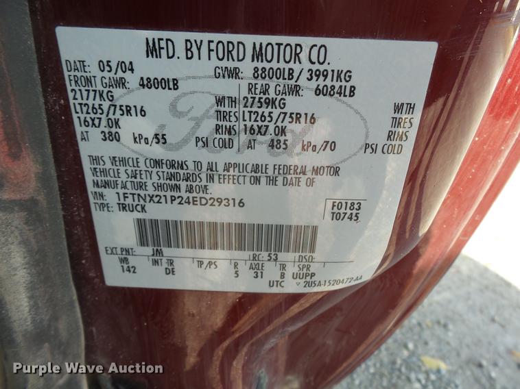 image for item DD2457 2004 Ford F250 Super Duty SuperCab pickup truck