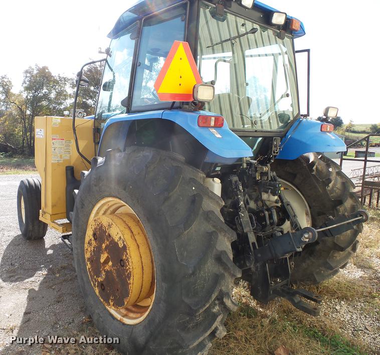 image for item DD2458 2004 New Holland TM120 tractor