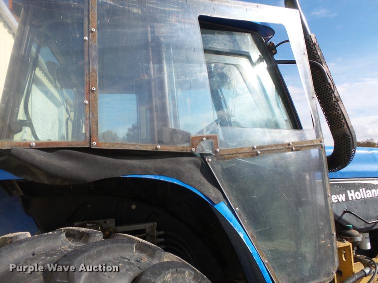 image for item DD2458 2004 New Holland TM120 tractor