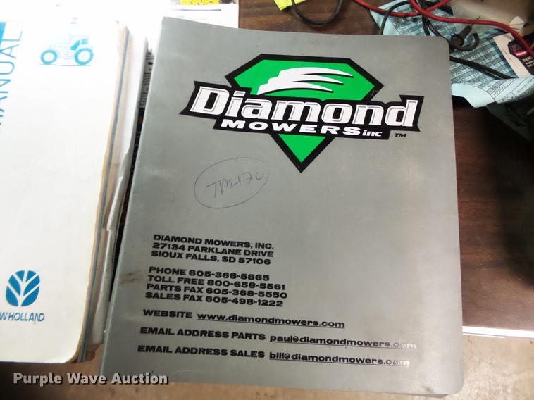 image for item DD2458 2004 New Holland TM120 tractor