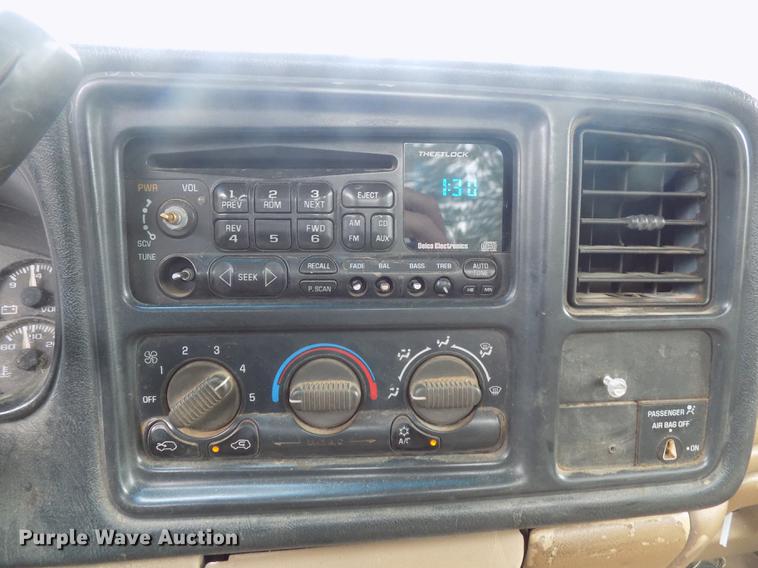 image for item DD3491 1999 Chevrolet Silverado 1500 pickup truck