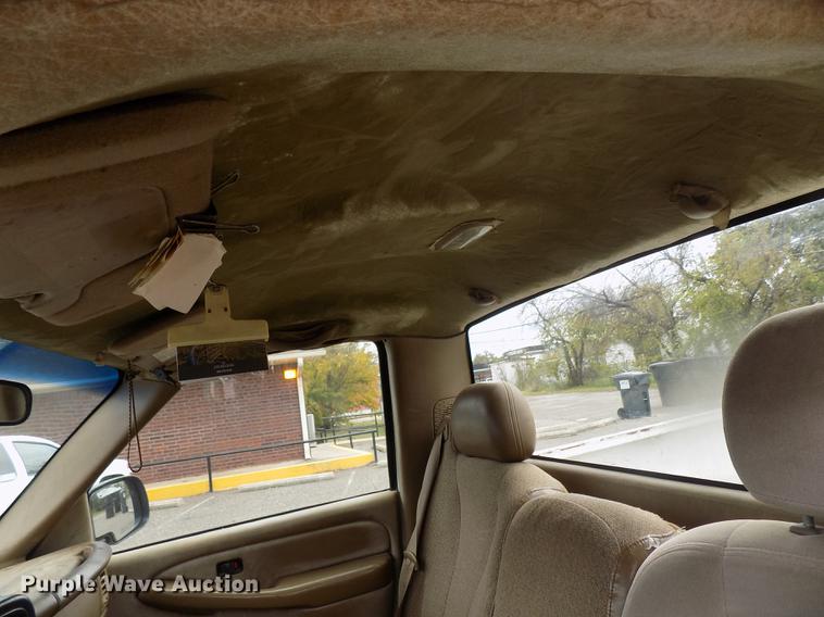 image for item DD3491 1999 Chevrolet Silverado 1500 pickup truck