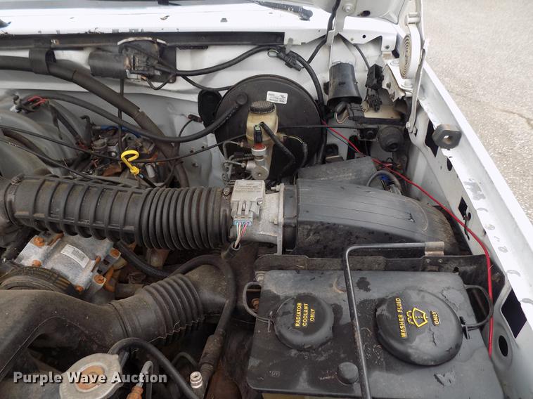 image for item DD3492 1994 Ford F150 SuperCab pickup truck