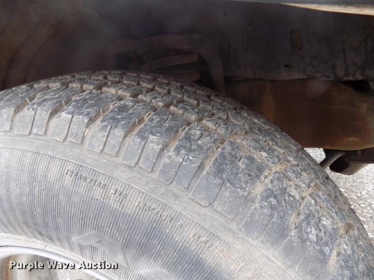 image for item DD3492 1994 Ford F150 SuperCab pickup truck