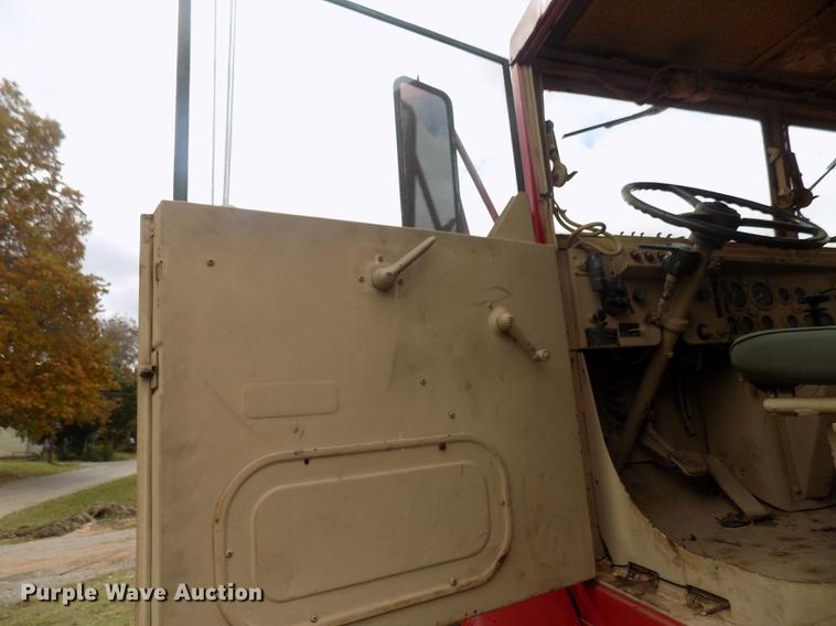 image for item DD3494 1985 Am General truck cab and chassis